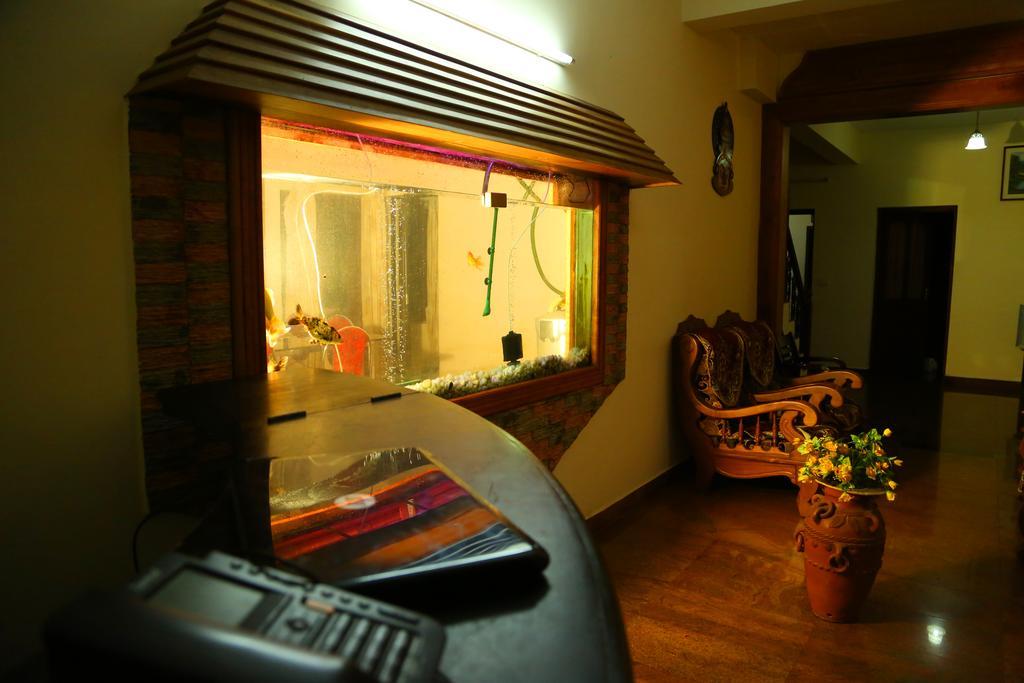 Pavithram Homestay Munnar Buitenkant foto