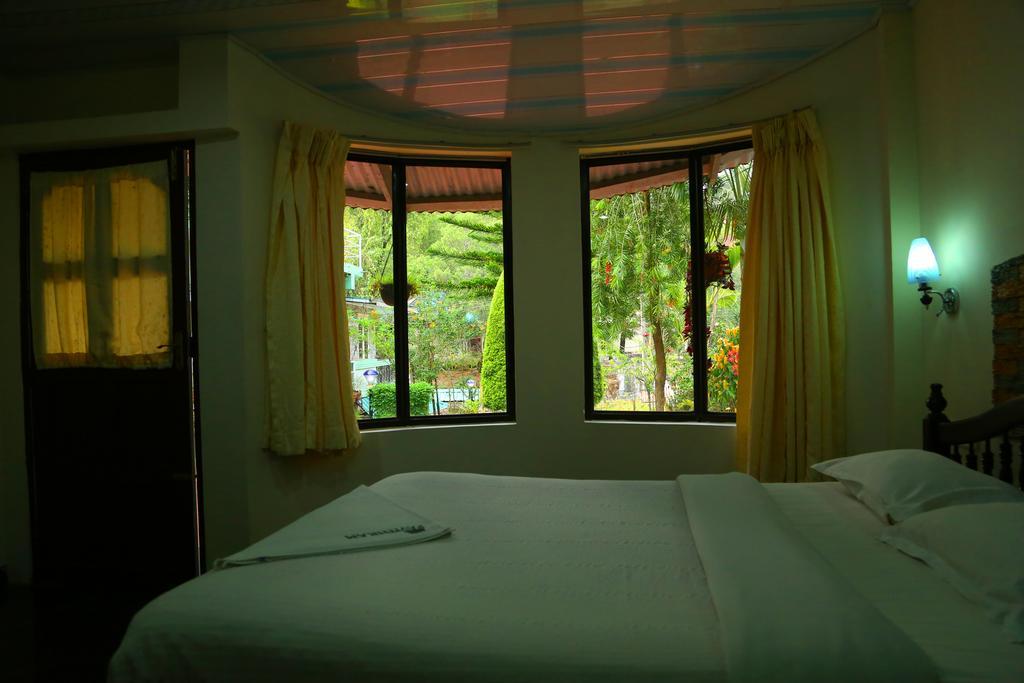 Pavithram Homestay Munnar Buitenkant foto