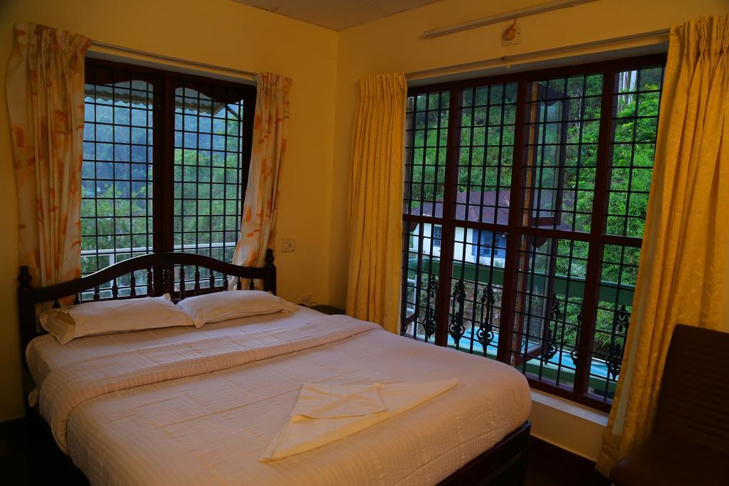 Pavithram Homestay Munnar Buitenkant foto