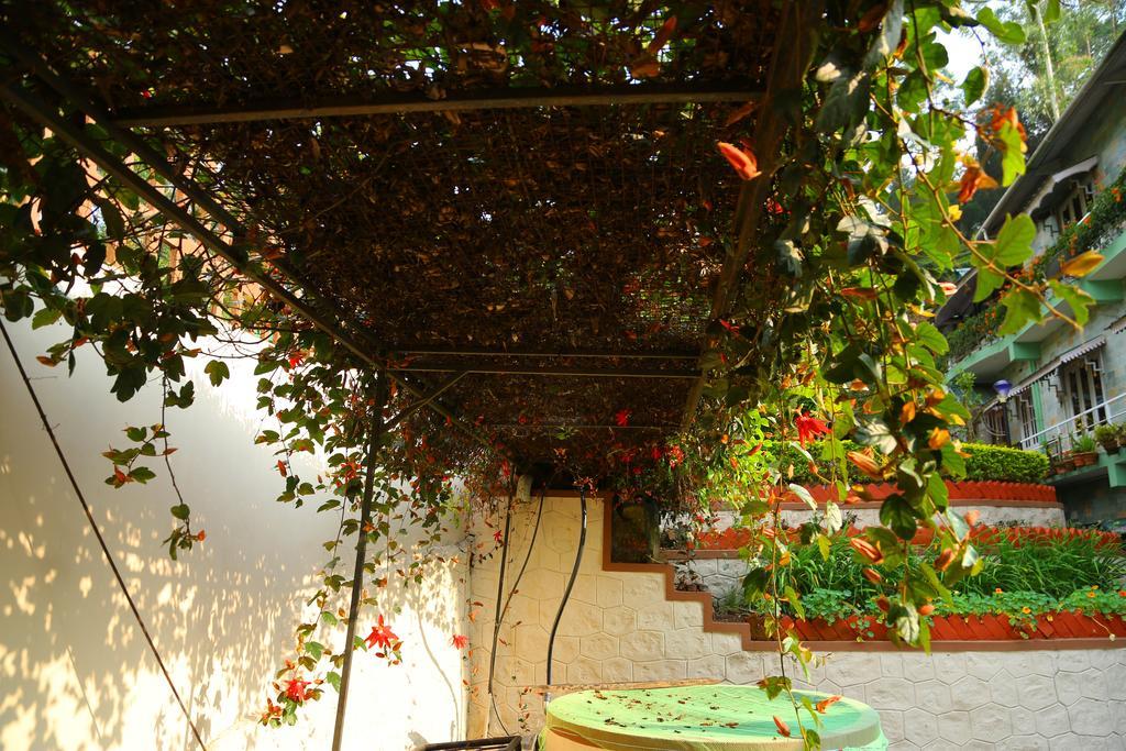 Pavithram Homestay Munnar Buitenkant foto